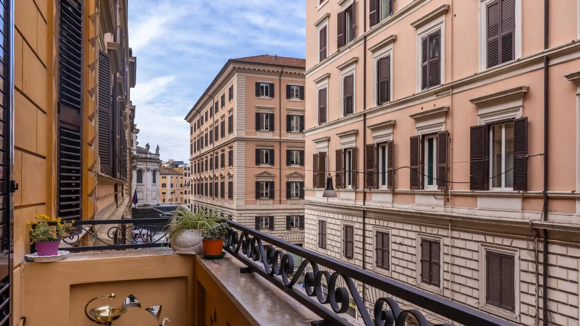 Rose Inn Rome Italy