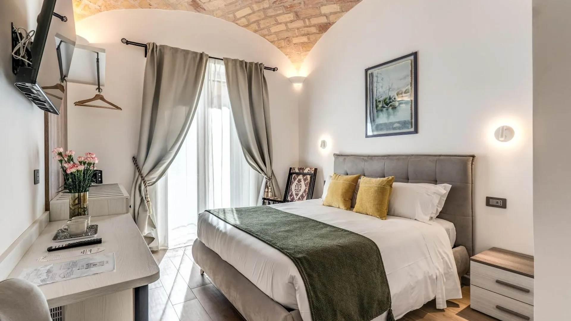 Rose Inn Rome Guest house