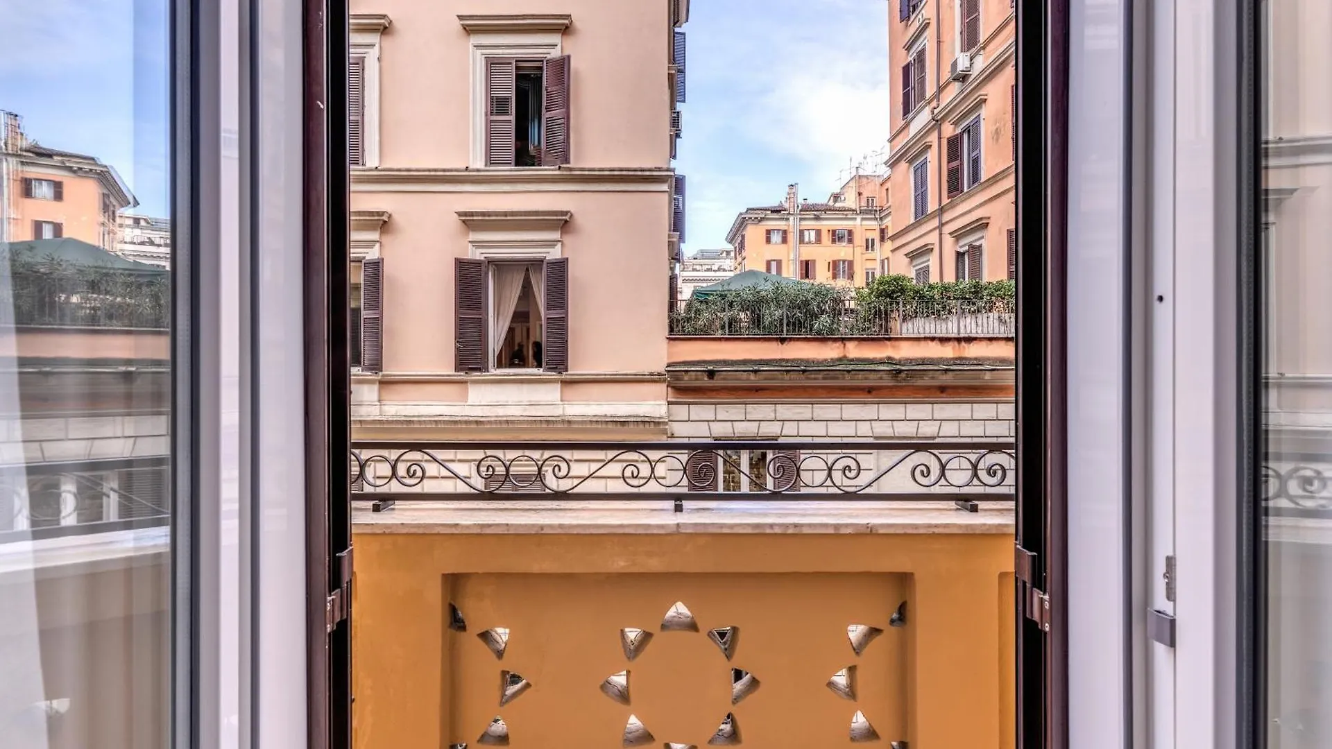 Guest house Rose Inn Rome Italy